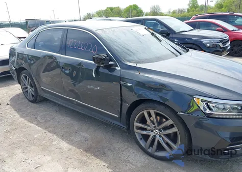 2017 Volkswagen Passat 1.8T R-Line from USA, damaged, VIN 1VWDT7A36HC081362